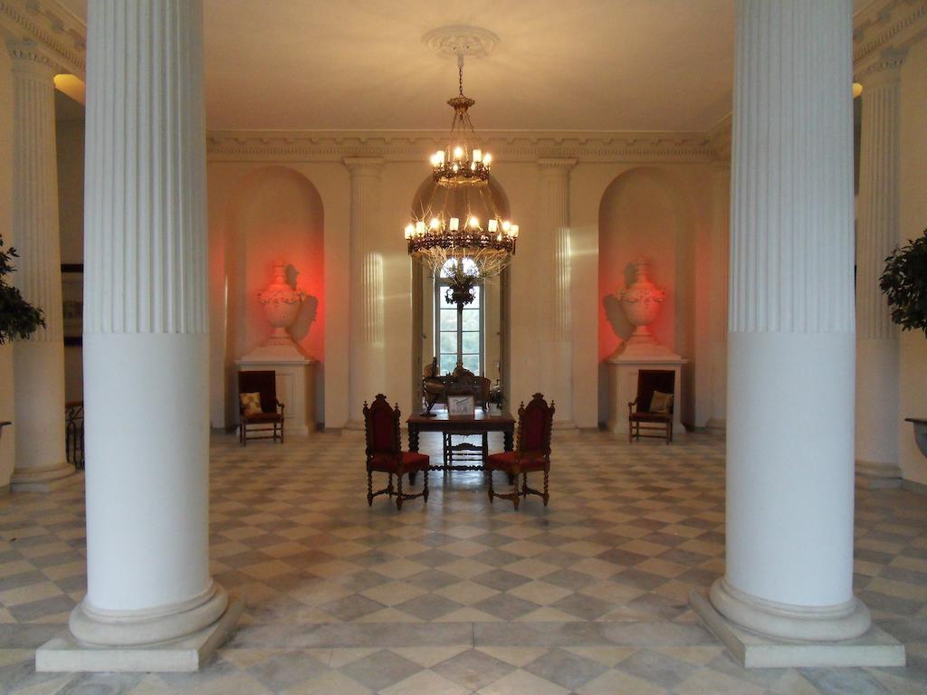 LʼIsle-Jourdain Chateau De Clermont-Saves Bed & Breakfast エクステリア 写真